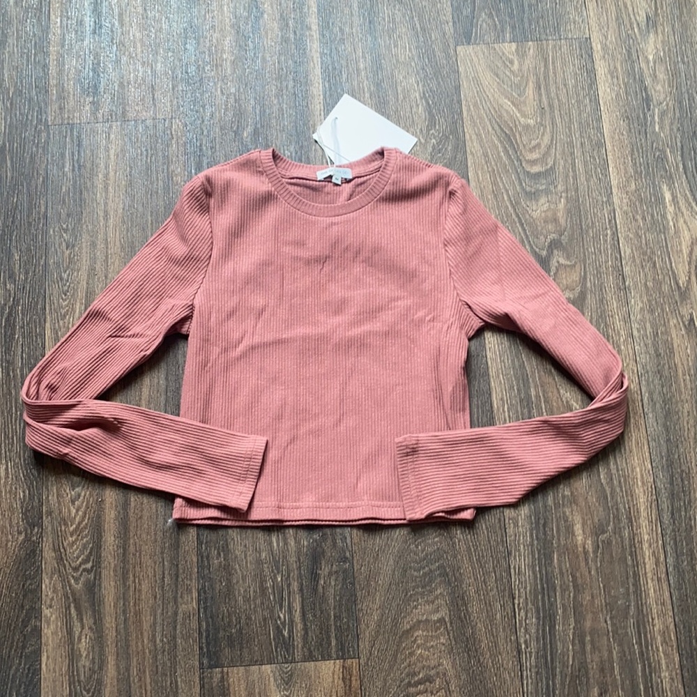 The Ray Long Sleeve in Dusty Rose - Picture 2 of 6